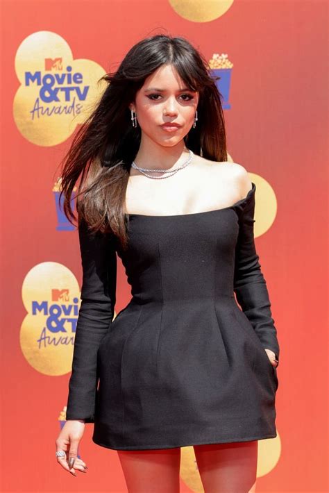 jenna ortega weight and height|Jenna Ortega Biography, Age, Wiki, Height, Weight,。